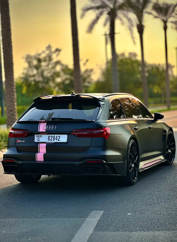 AUDI S6/RS6 Avant TFSI Quattro 2021 - photo 2 - Import Émirats | International Cars