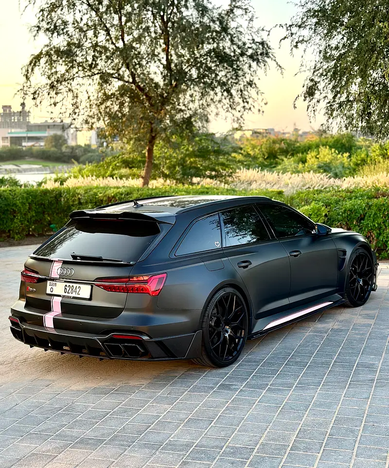 AUDI S6/RS6 Avant TFSI Quattro 2021 - photo 6 - Import Émirats | International Cars