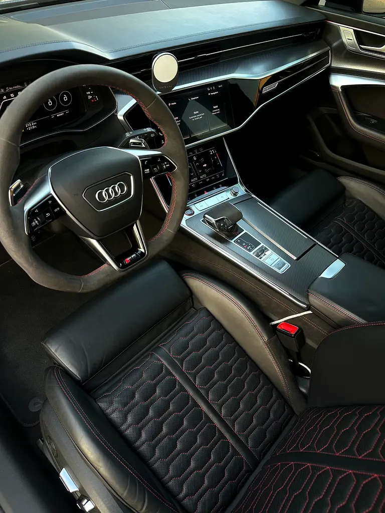 AUDI S6/RS6 Avant TFSI Quattro 2021 - photo 7 - Import Émirats | International Cars