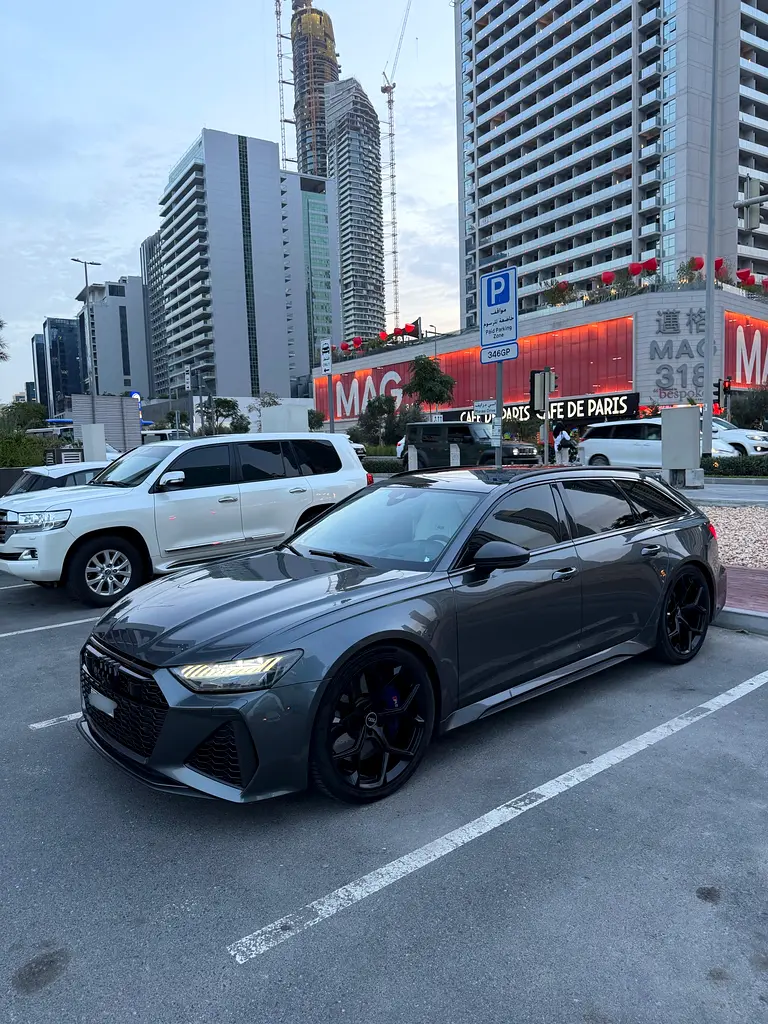 AUDI S6/RS6 4.0 TFSI quattro 2021 - photo 2 - Import Émirats | International Cars