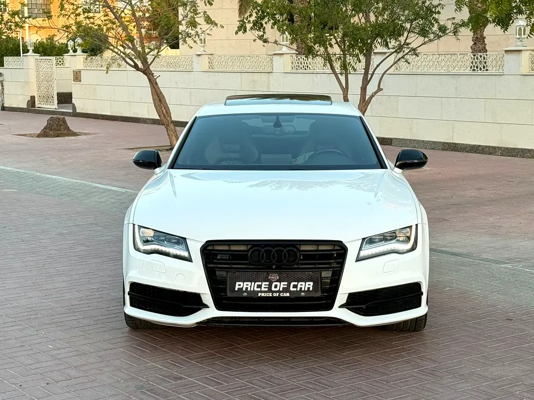 AUDI S7/RS7 4.0 TFSI quattro 2014 - photo 3 - Import Émirats | International Cars