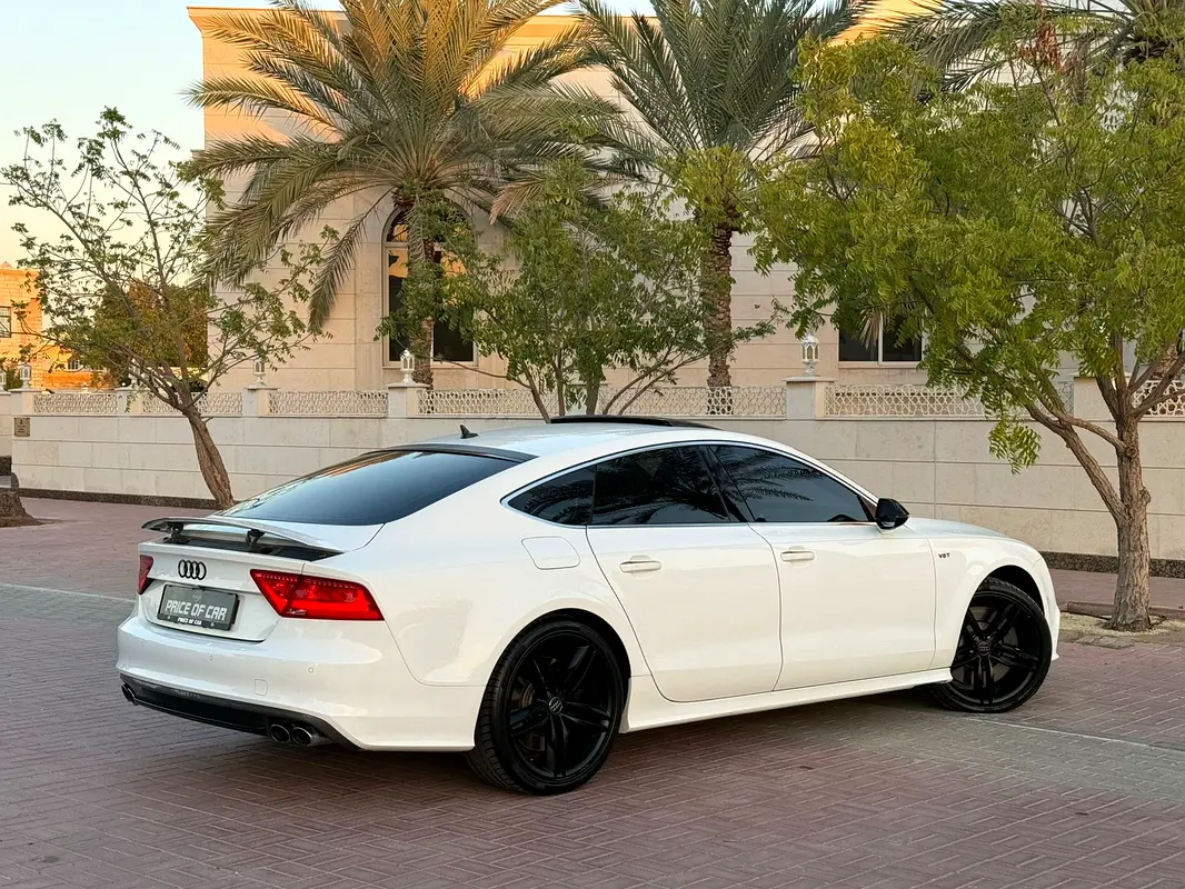 AUDI S7/RS7 4.0 TFSI quattro 2014 - photo 6 - Import Émirats | International Cars