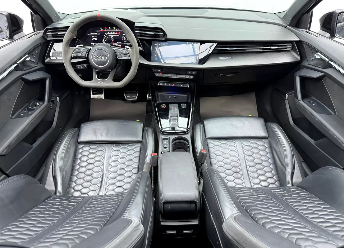 AUDI S3/RS3 2022 - photo 10 - Import Émirats | International Cars