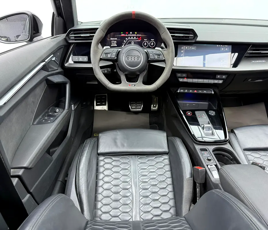 AUDI S3/RS3 2022 - photo 8 - Import Émirats | International Cars