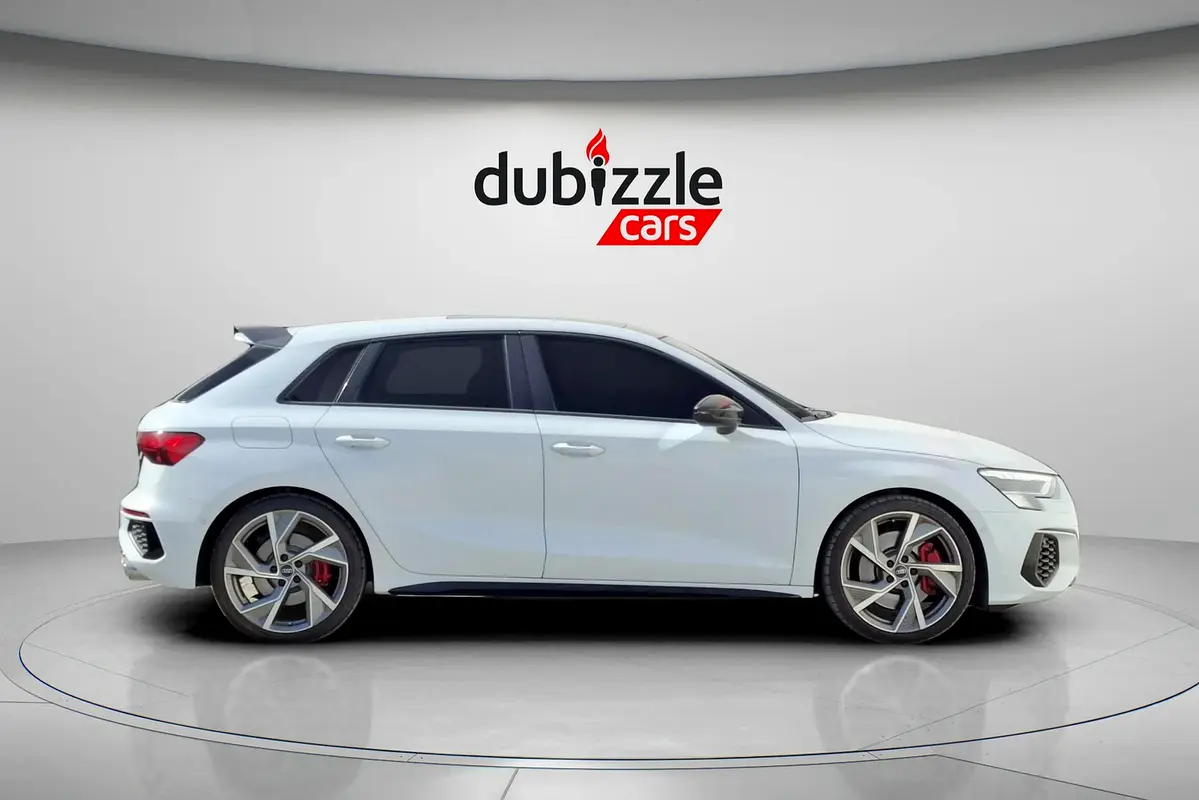 AUDI S3/RS3 Standard 2024 - photo 4 - Import Émirats | International Cars