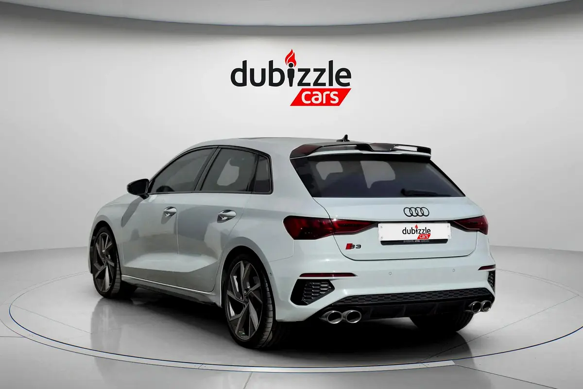 AUDI S3/RS3 Standard 2024 - photo 8 - Import Émirats | International Cars