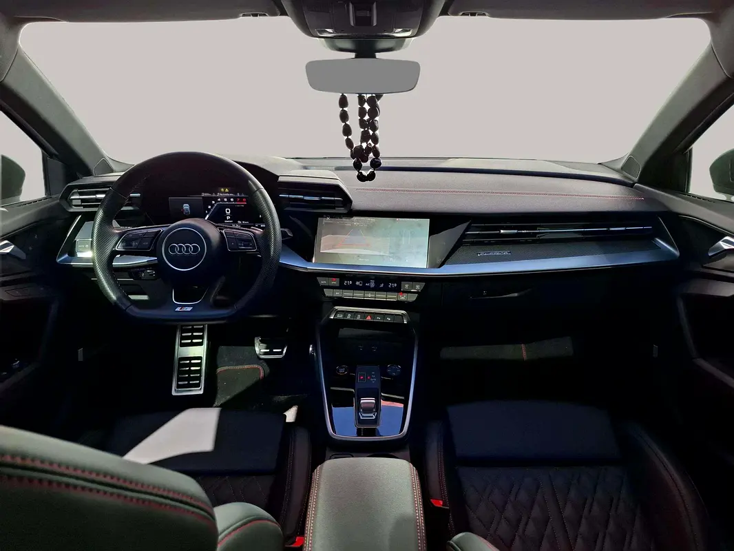 AUDI S3/RS3 Standard 2024 - photo 9 - Import Émirats | International Cars