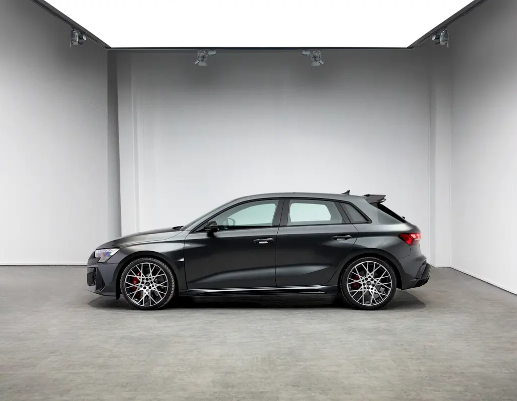 AUDI S3/RS3 2026 - photo 2 - Import Émirats | International Cars