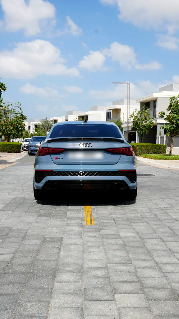 AUDI S3/RS3 2024 - photo 10 - Import Émirats | International Cars