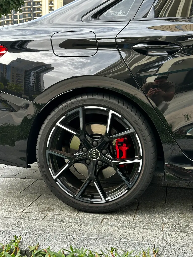 AUDI S3/RS3 2023 - photo 9 - Import Émirats | International Cars