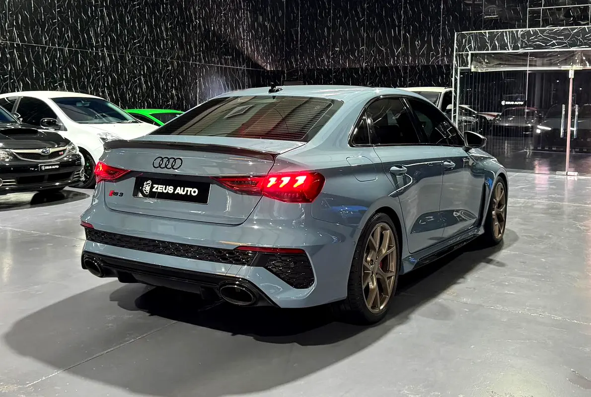 AUDI S3/RS3 2024 - photo 4 - Import Émirats | International Cars