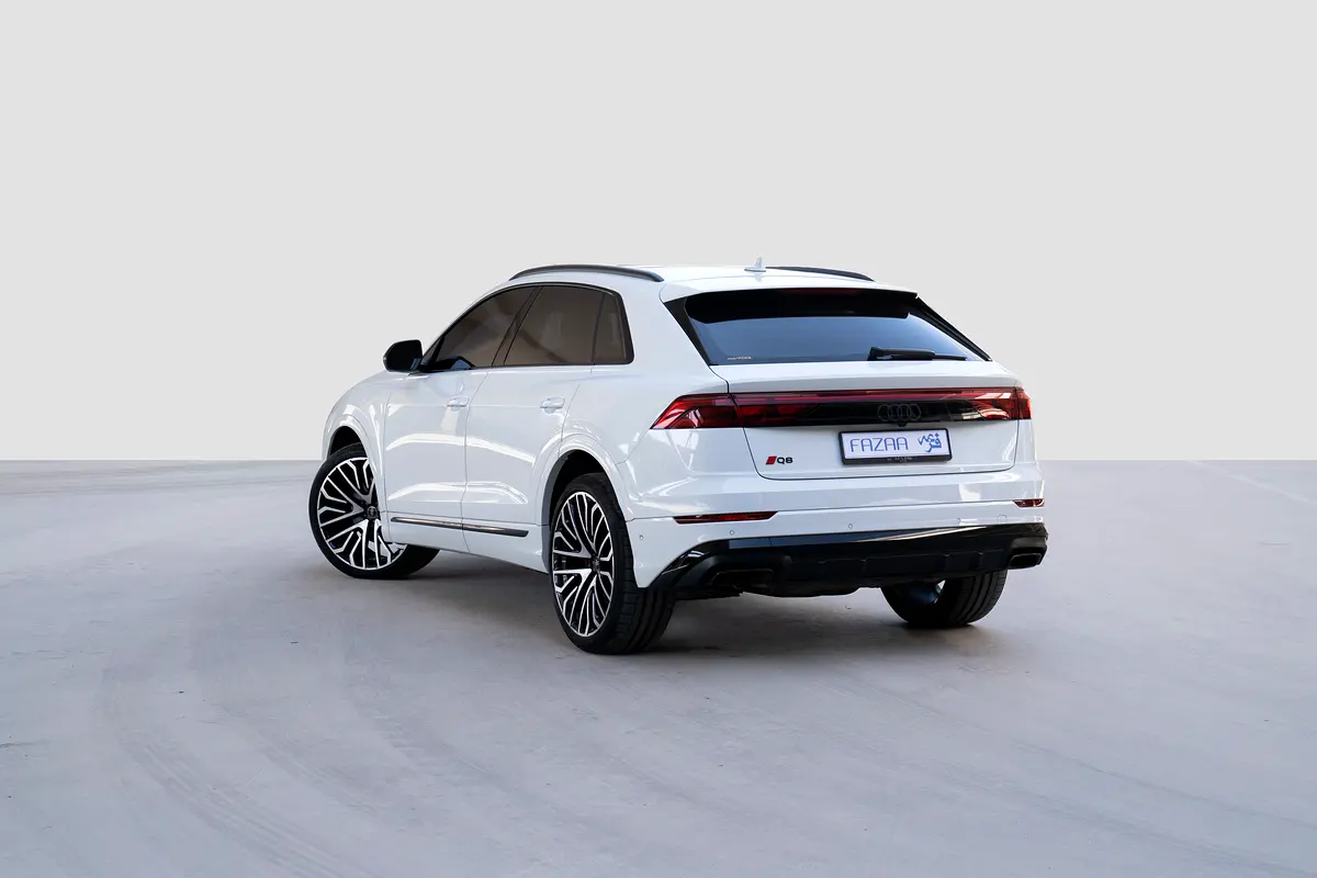 AUDI Q8 55 TFSI quattro 2025 - photo 3 - Import Émirats | International Cars