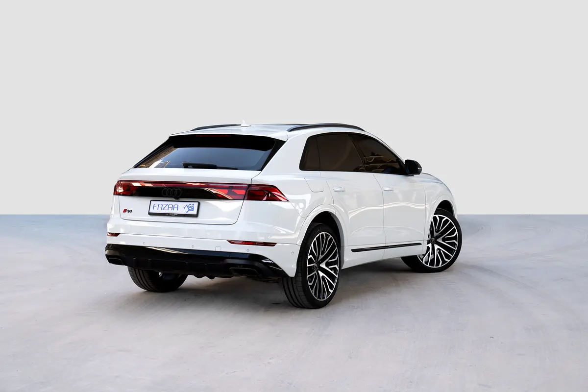 AUDI Q8 55 TFSI quattro 2025 - photo 4 - Import Émirats | International Cars