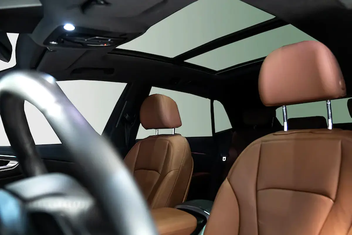 AUDI Q8 55 TFSI quattro S line 2023 - photo 7 - Import Émirats | International Cars