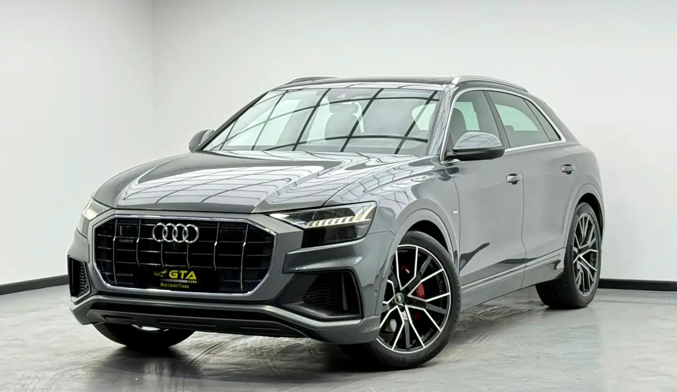AUDI Q8 55 TFSI quattro S line 2023