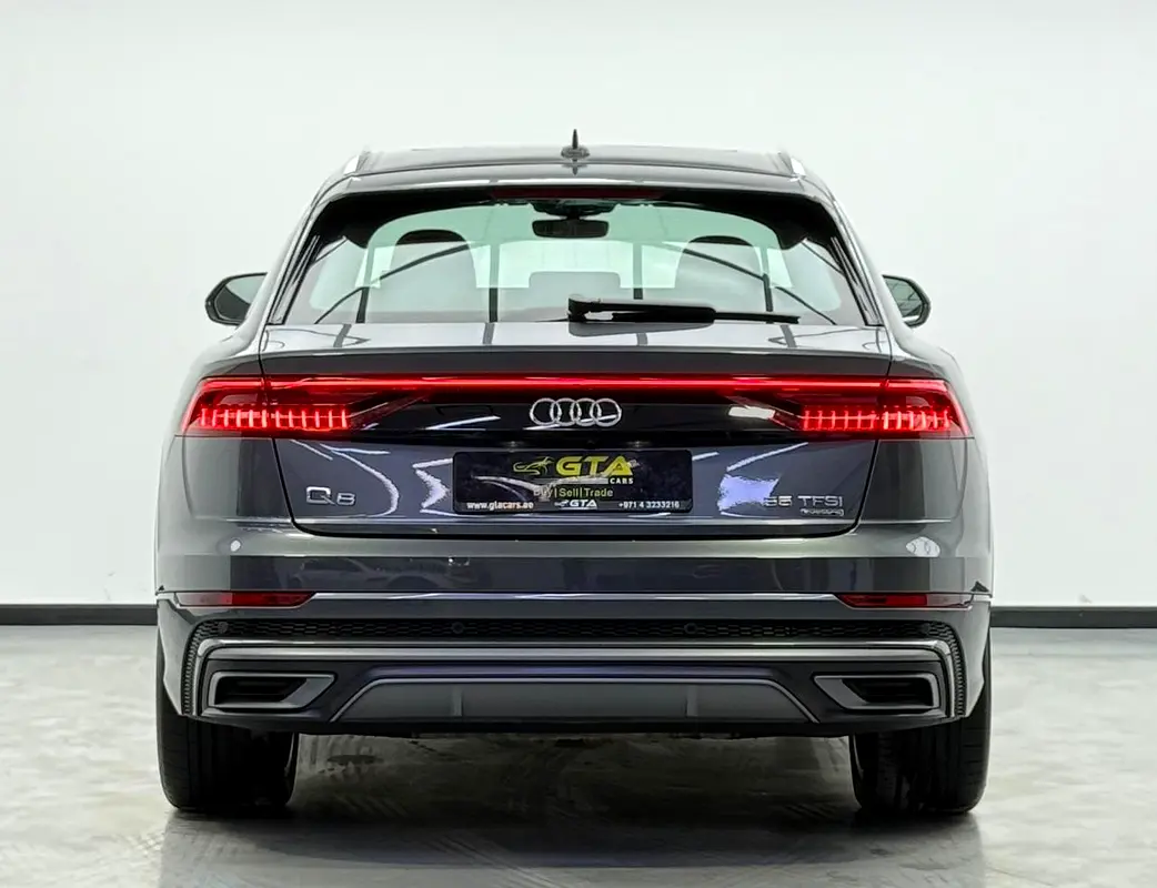 AUDI Q8 55 TFSI quattro S line 2023 - photo 5 - Import Émirats | International Cars