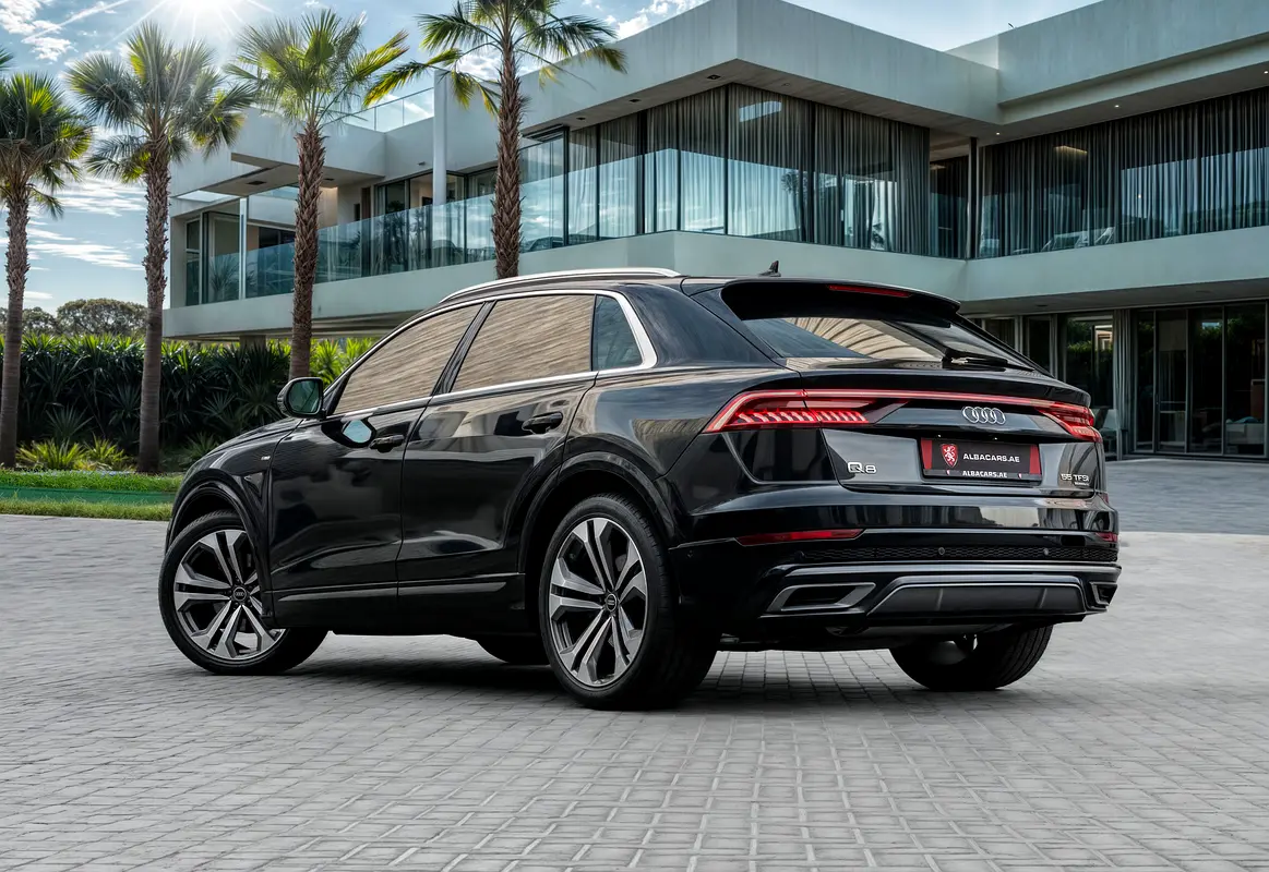 AUDI Q8 55 TFSI quattro S line 2023 - photo 3 - Import Émirats | International Cars