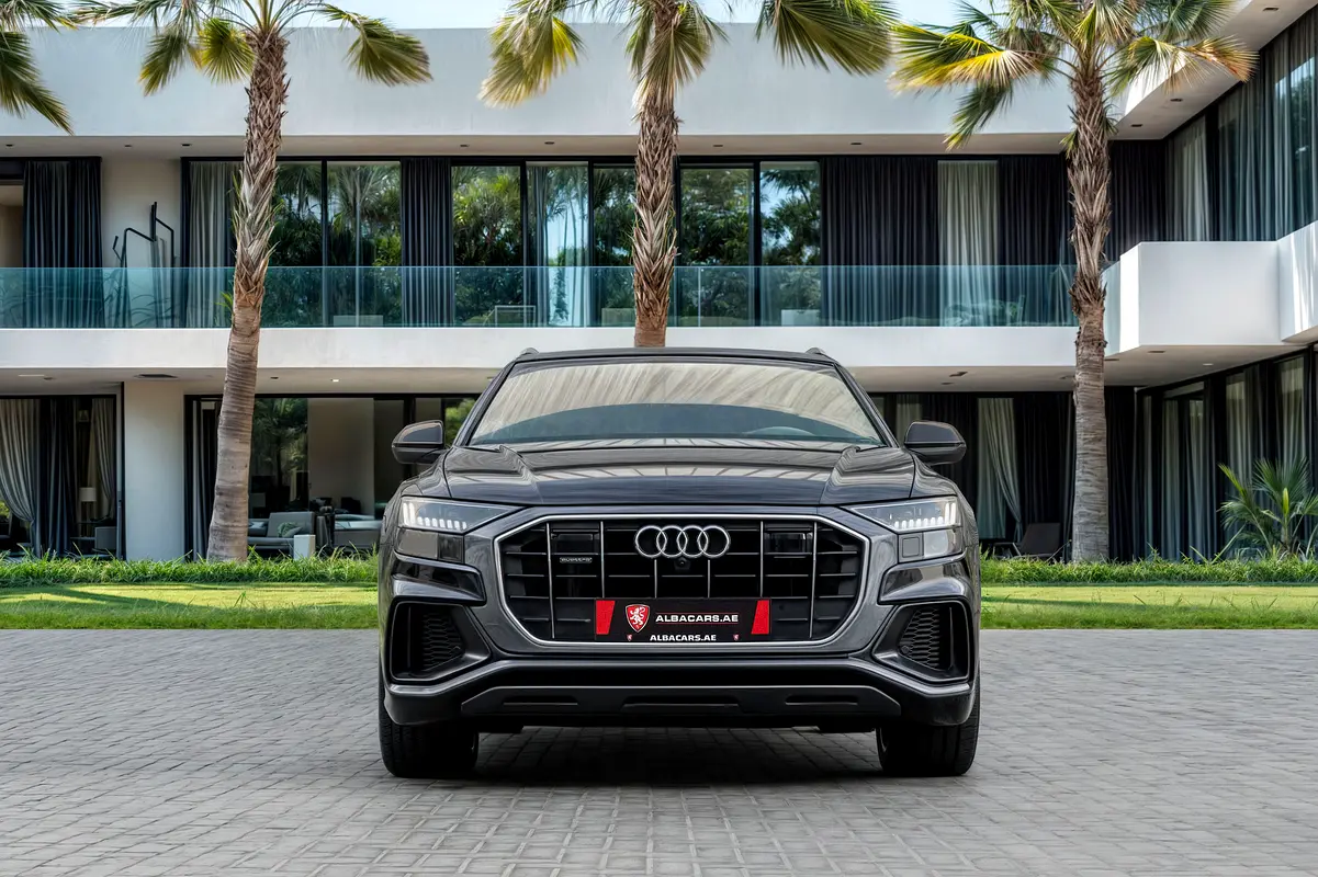 AUDI Q8 55 TFSI quattro S line 2023 - photo 4 - Import Émirats | International Cars