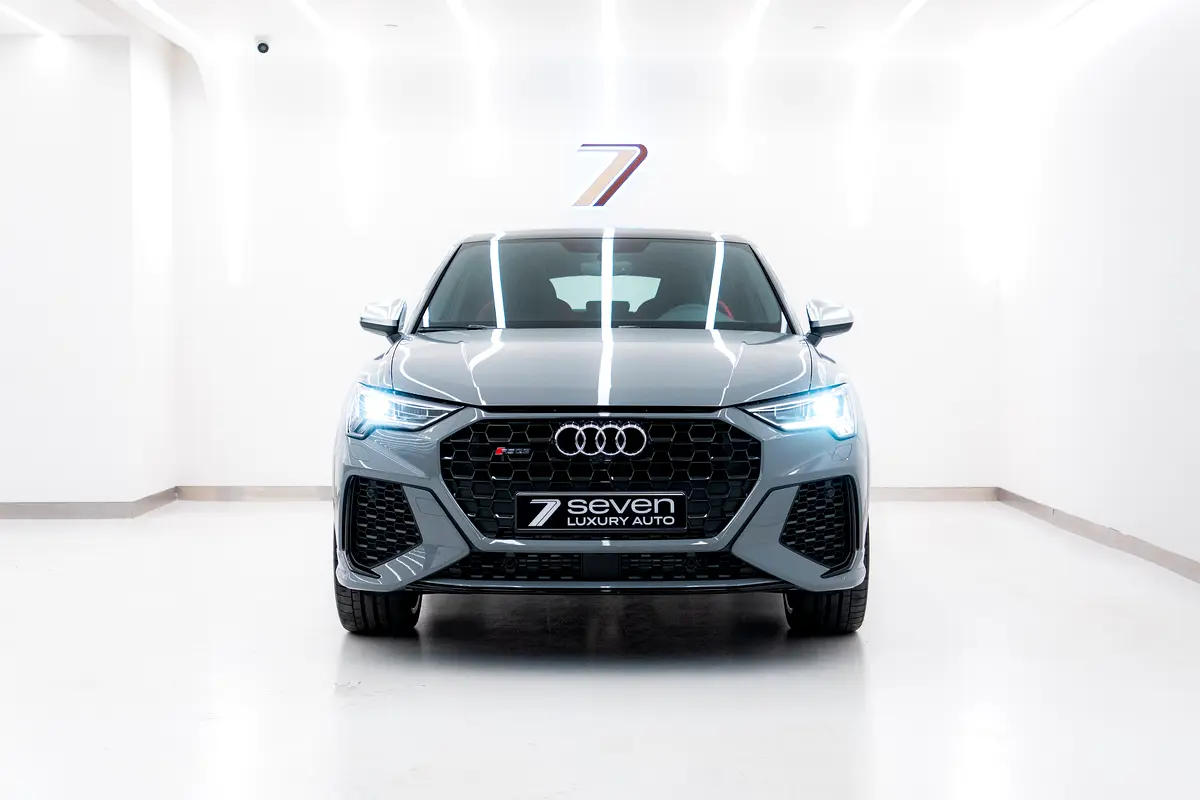 AUDI RSQ3 2023