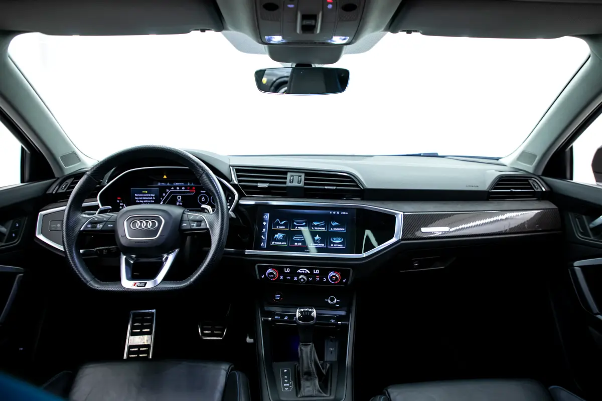 AUDI RSQ3 2023 - photo 7 - Import Émirats | International Cars