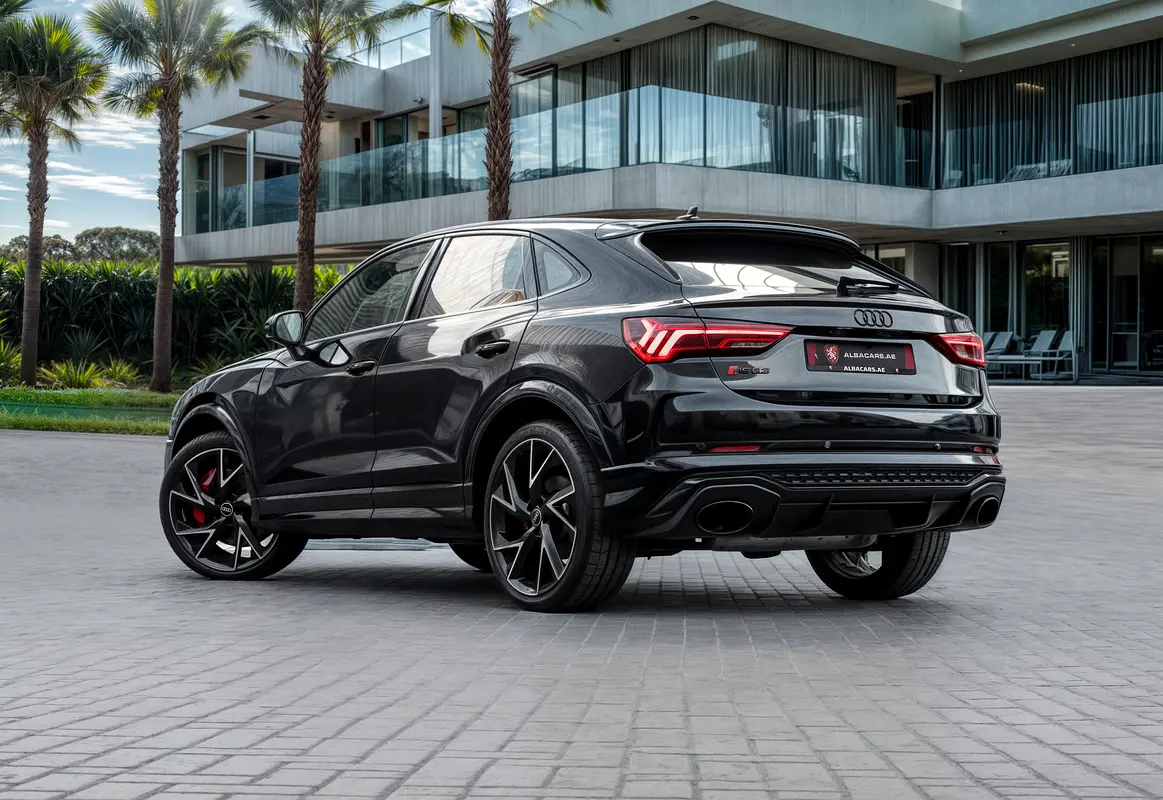 AUDI RSQ3 2022 - photo 3 - Import Émirats | International Cars