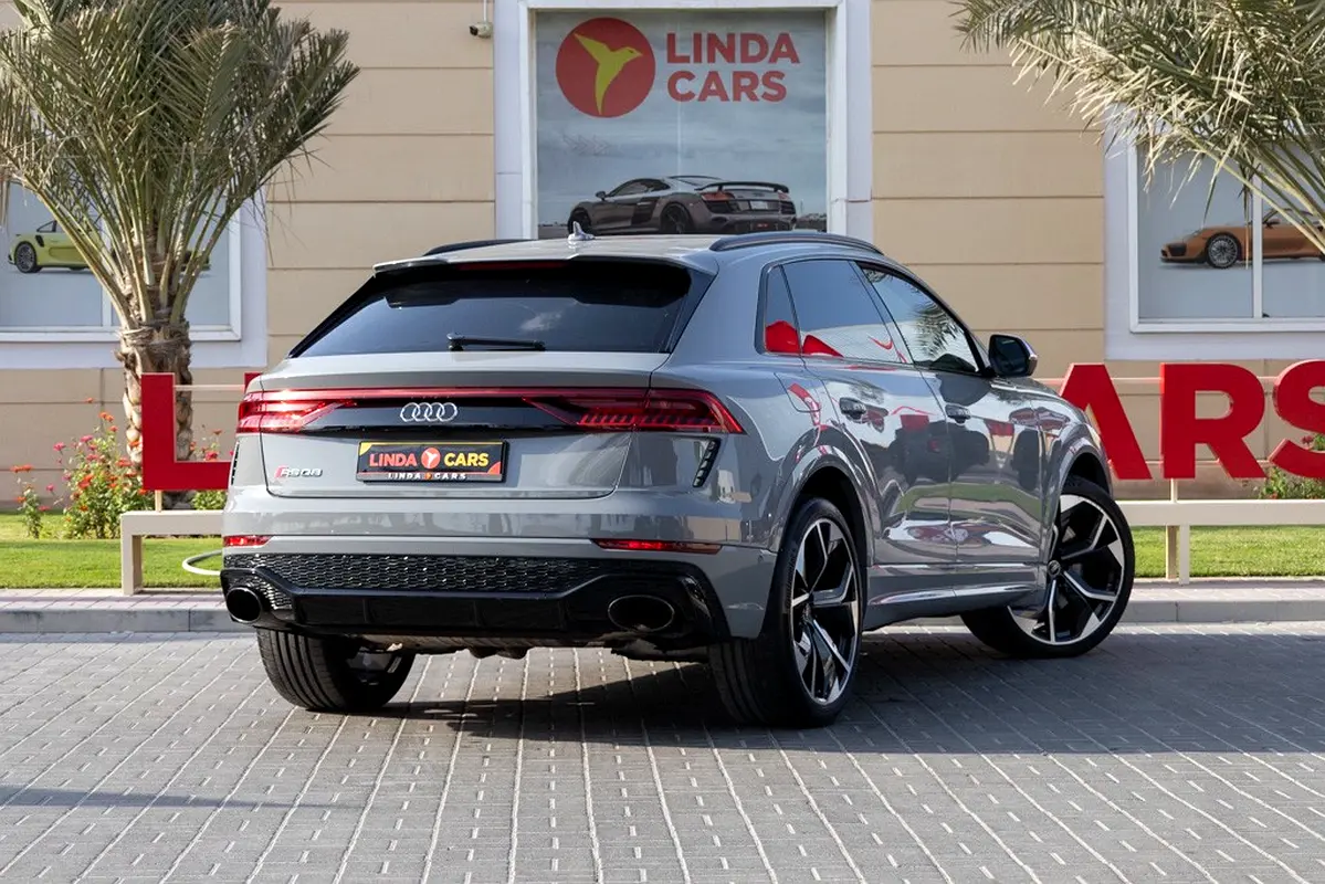 AUDI RS Q8 4.0 TFSI quattro 2022 - photo 12 - Import Émirats | International Cars