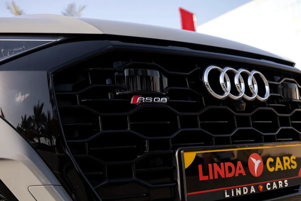 AUDI RS Q8 4.0 TFSI quattro 2022 - photo 7 - Import Émirats | International Cars
