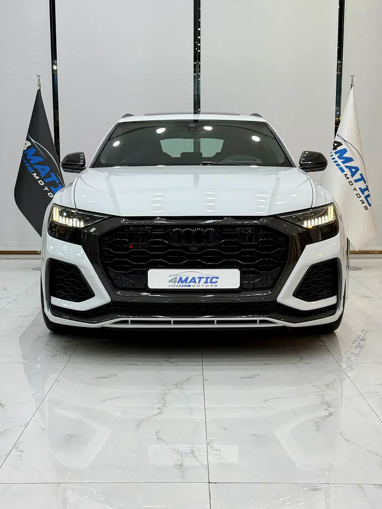 AUDI RS Q8 Carbon Black Edition 2021
