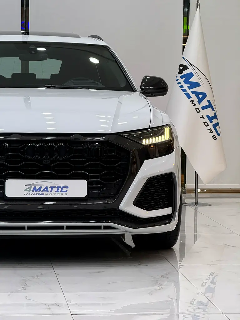 AUDI RS Q8 Carbon Black Edition 2021 - photo 3 - Import Émirats | International Cars