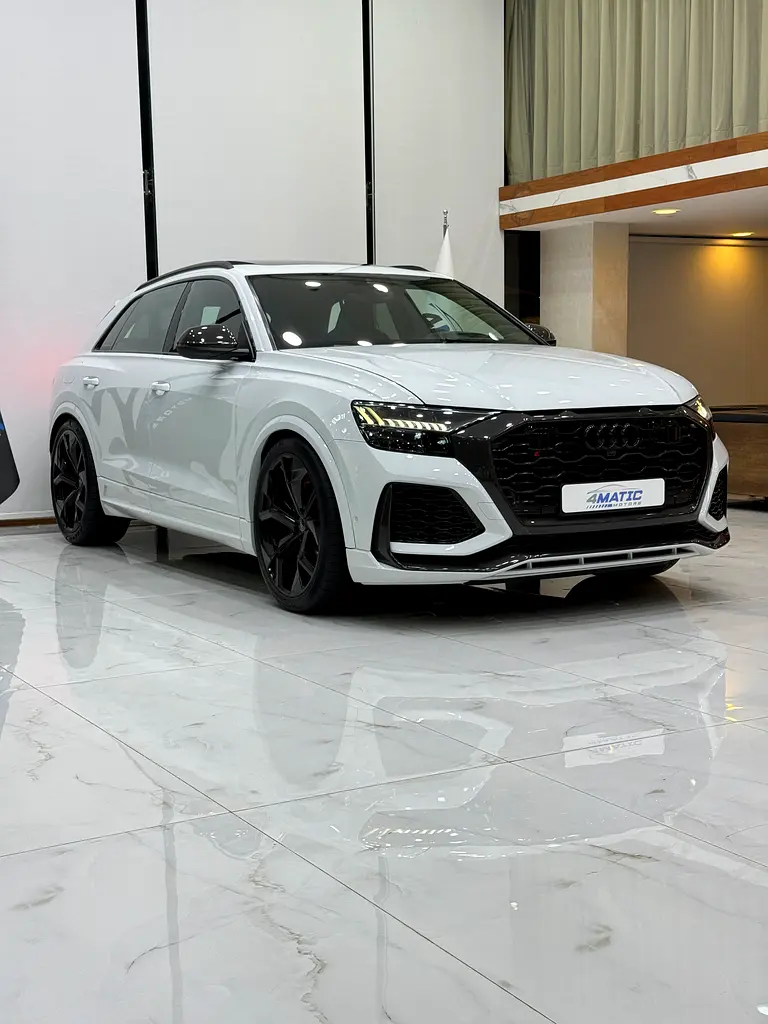 AUDI RS Q8 Carbon Black Edition 2021 - photo 4 - Import Émirats | International Cars
