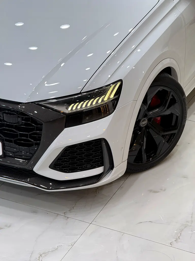 AUDI RS Q8 Carbon Black Edition 2021 - photo 6 - Import Émirats | International Cars