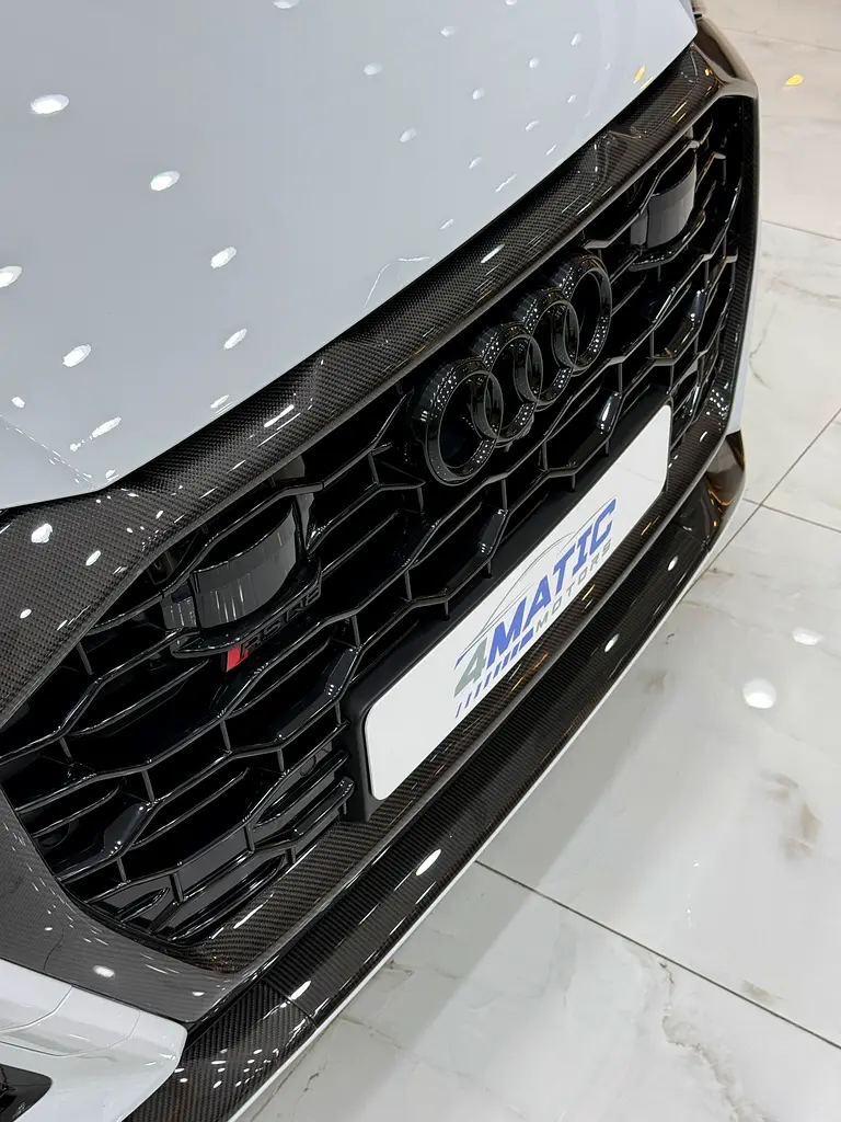 AUDI RS Q8 Carbon Black Edition 2021 - photo 7 - Import Émirats | International Cars