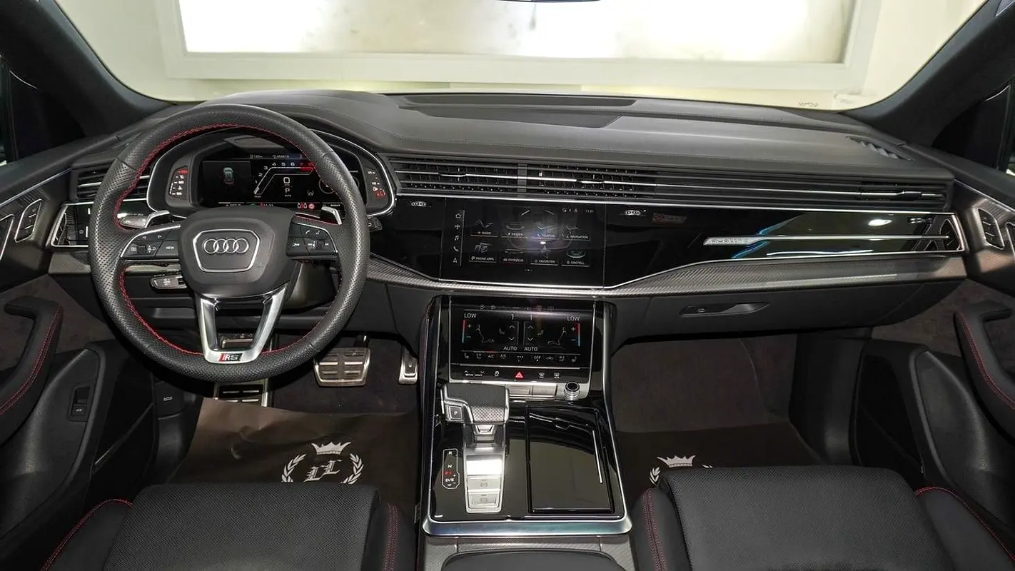 AUDI RS Q8 4.0 TFSI quattro S tronic 2024 - photo 7 - Import Émirats | International Cars