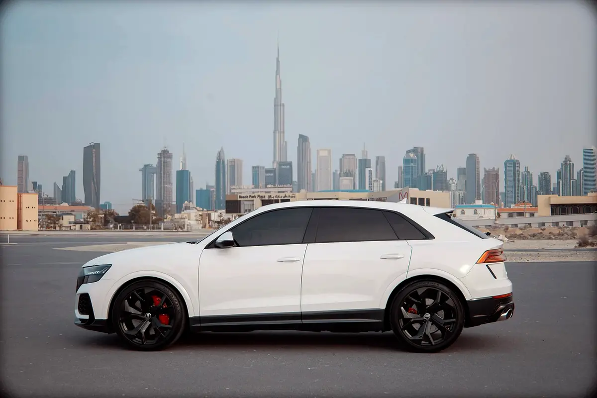 AUDI RS Q8 4.0 TFSI quattro 2023 - photo 3 - Import Émirats | International Cars
