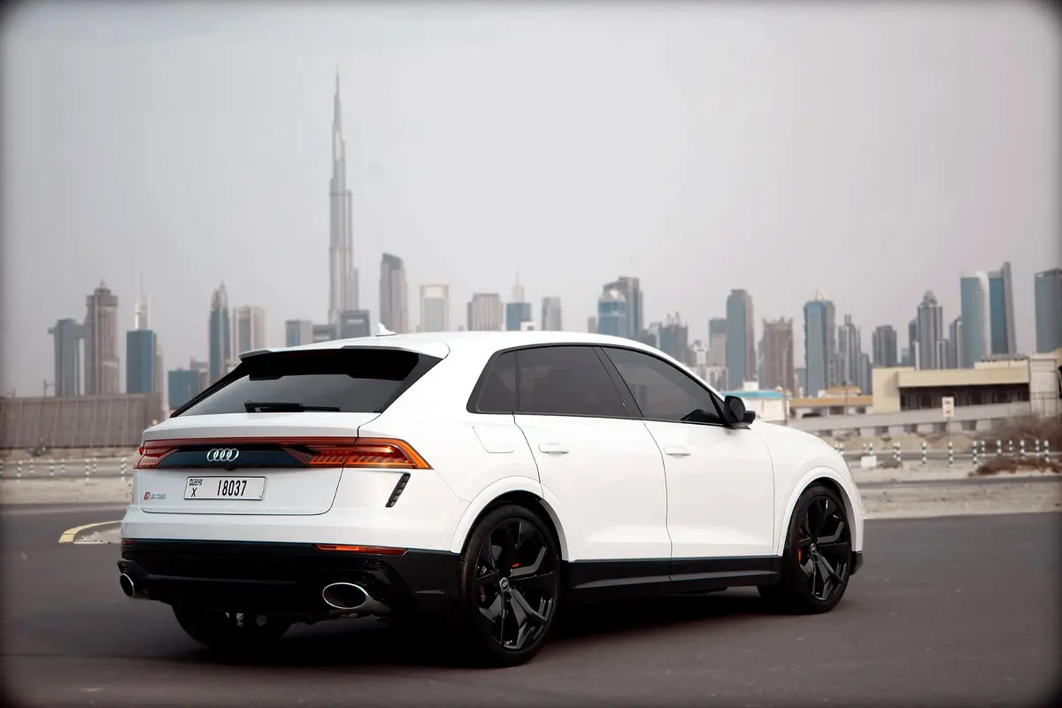 AUDI RS Q8 4.0 TFSI quattro 2023 - photo 6 - Import Émirats | International Cars