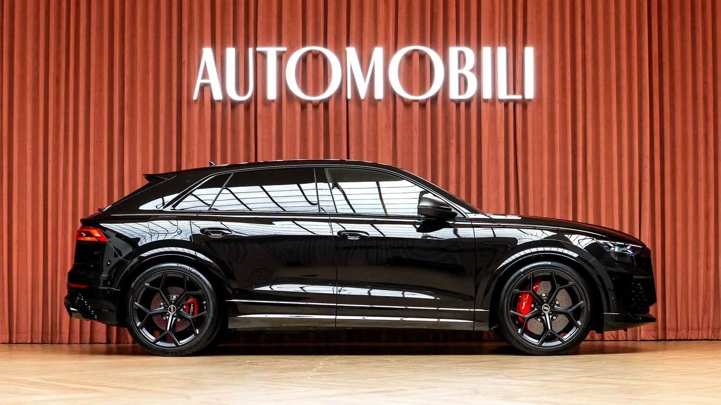 AUDI RS Q8 4.0 TFSI quattro S tronic 2026 - photo 2 - Import Émirats | International Cars