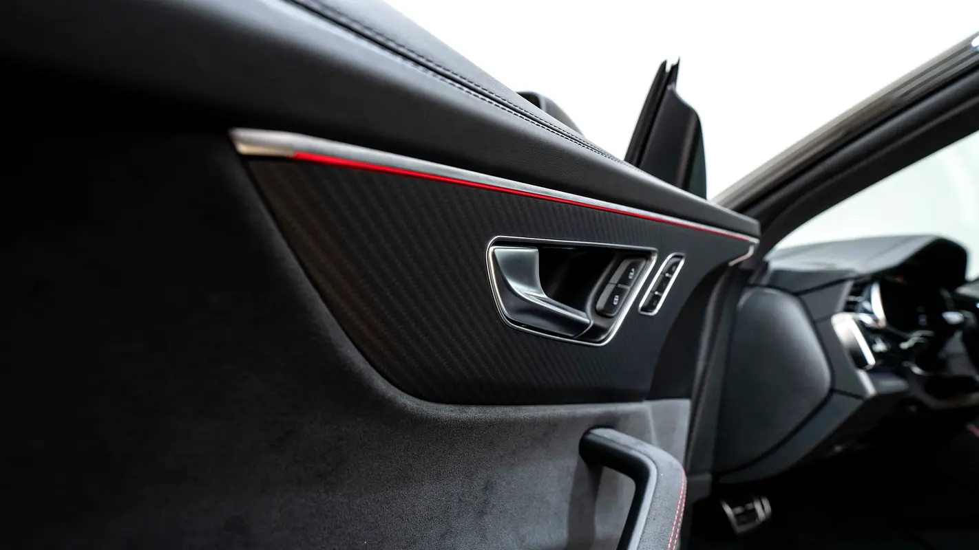 AUDI RS Q8 4.0 TFSI quattro S tronic 2026 - photo 7 - Import Émirats | International Cars