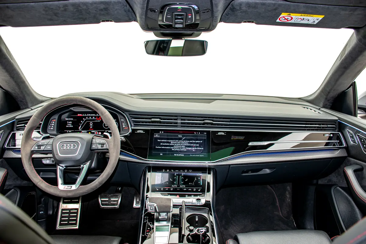 AUDI RS Q8 4.0 TFSI quattro 2023 - photo 8 - Import Émirats | International Cars