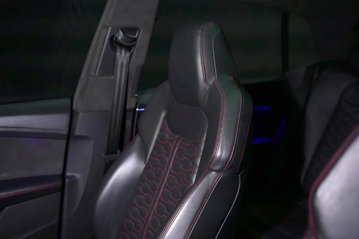 AUDI RS Q8 4.0 TFSI quattro 2023 - photo 5 - Import Émirats | International Cars