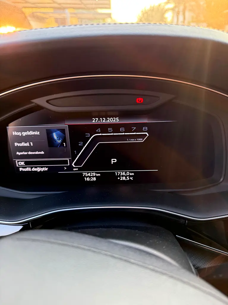 AUDI RS Q8 Vorsprung Edition 2020 - photo 2 - Import Émirats | International Cars