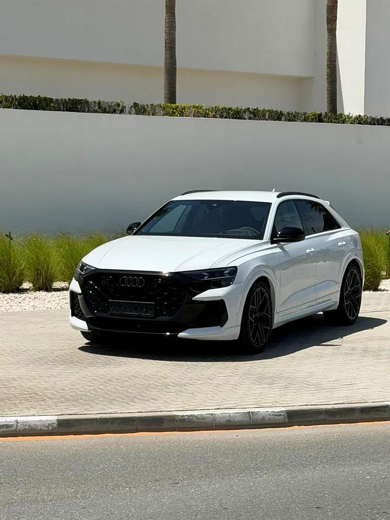 AUDI RS Q8 4.0 TFSI quattro 2025