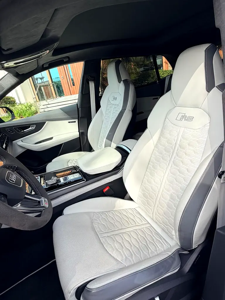 AUDI RS Q8 Other 2023 - photo 3 - Import Émirats | International Cars