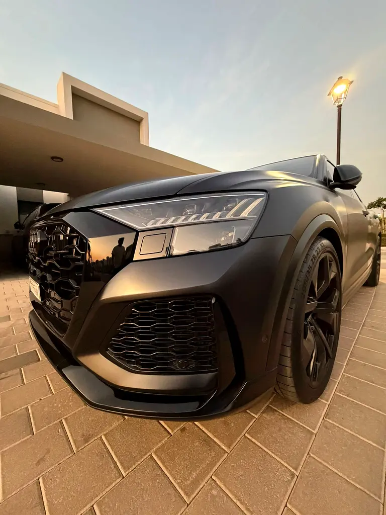 AUDI RS Q8 4.0 TFSI quattro S tronic 2021 - photo 6 - Import Émirats | International Cars