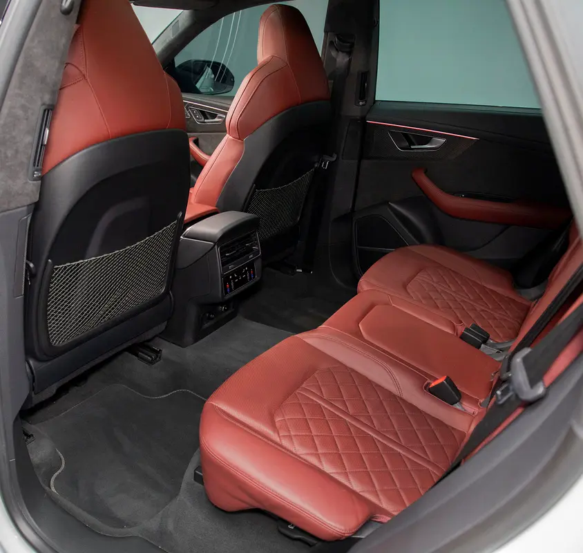 AUDI SQ8 4.0 TFSI Quattro 2022 - photo 12 - Import Émirats | International Cars