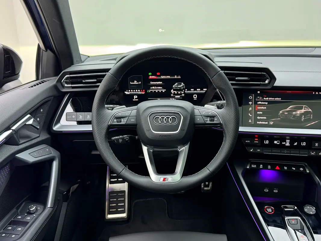 AUDI S3 Black Edition 2025 - photo 7 - Import Émirats | International Cars