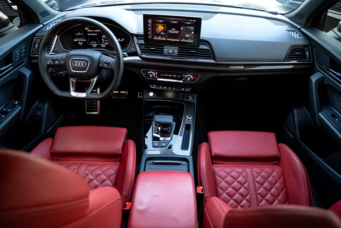 AUDI SQ5 3.0 TFSI quattro 2024 - photo 5 - Import Émirats | International Cars