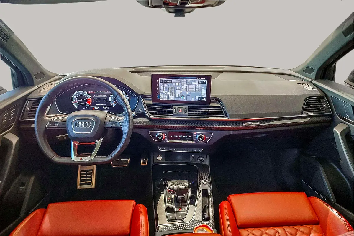 AUDI SQ5 3.0 TFSI quattro 2023 - photo 9 - Import Émirats | International Cars