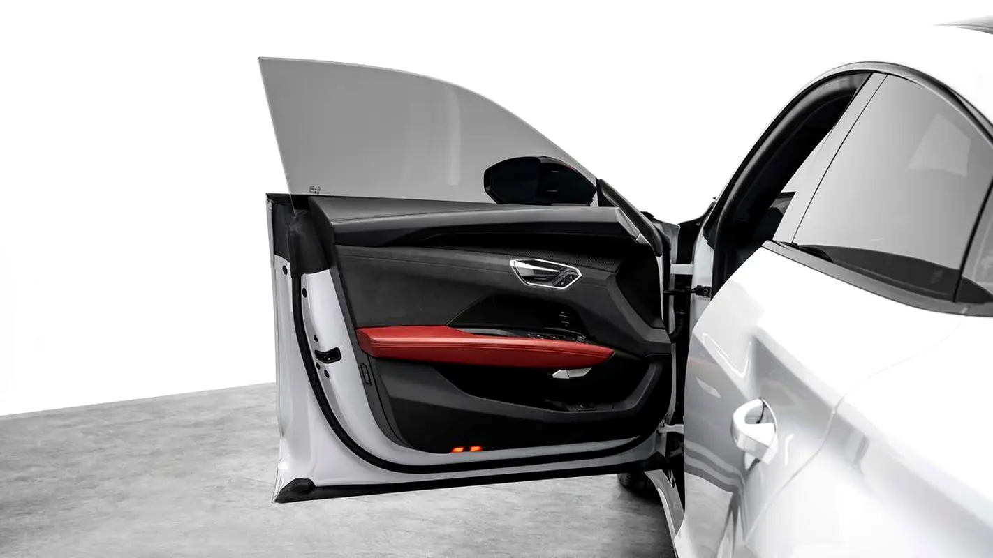 AUDI e-tron GT quattro 2023 - photo 6 - Import Émirats | International Cars