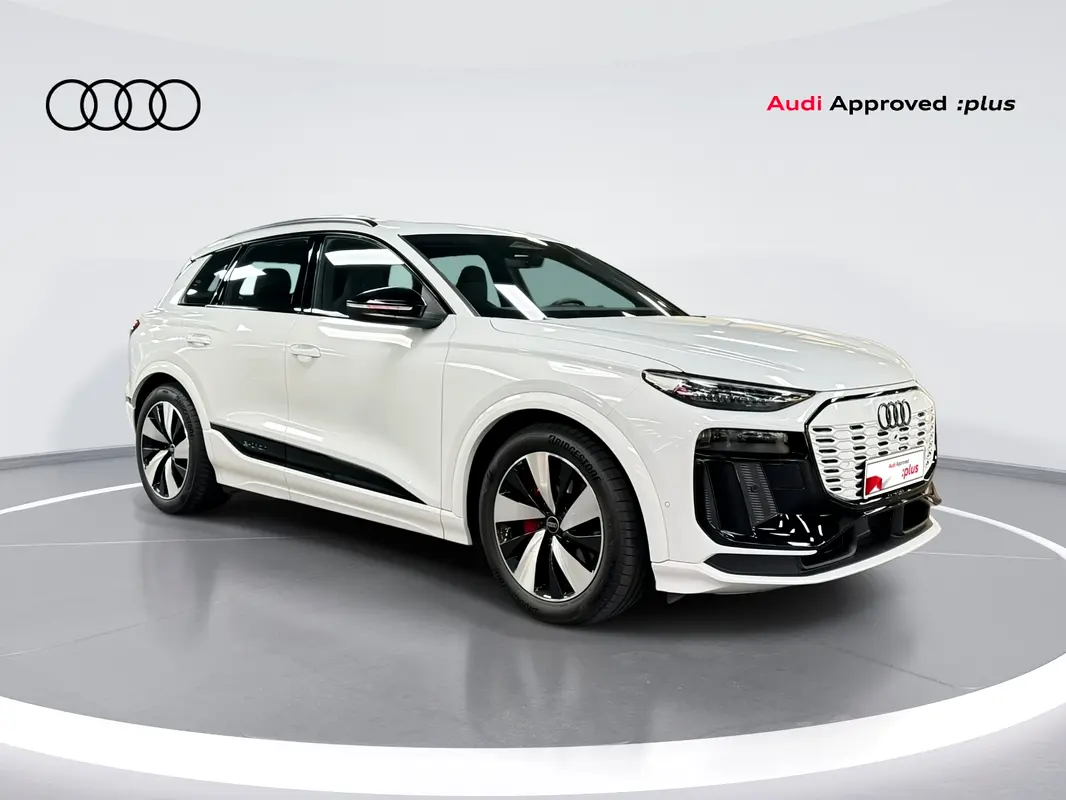 AUDI Q6 e-tron Premium Plus 2025