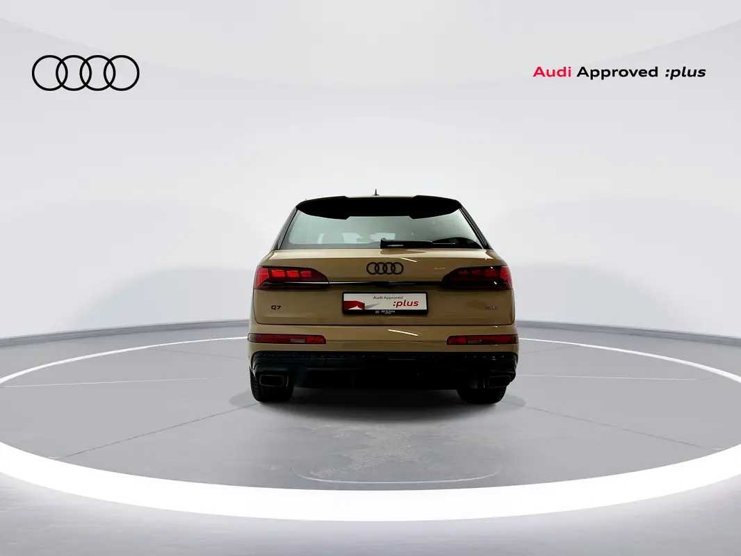 AUDI Q7 55 TFSI quattro S line 2025 - photo 5 - Import Émirats | International Cars
